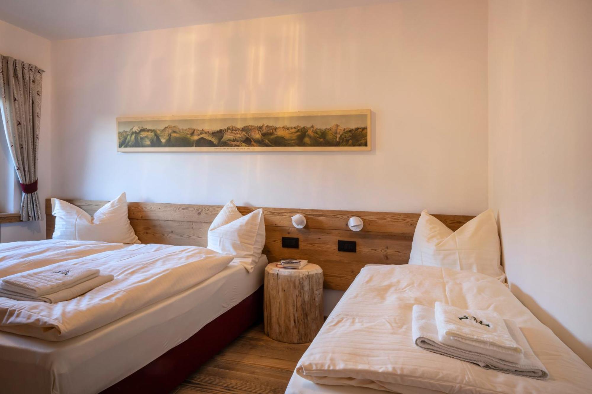 Cesa Dele Angele Apartment กอลเล ซานตา ลูเชีย ภายนอก รูปภาพ